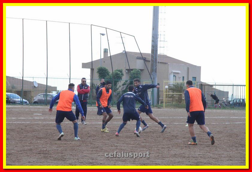 141206 sport 019_tn.jpg
